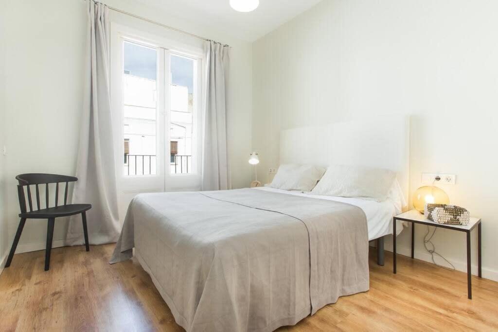 4Bedroom Apart With Balcony In Las Ramblas 3-2 Barcelona Exterior foto